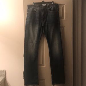 EUC Men’s Denizen by Levi Slim Straight Fit 34x34